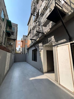 Professional Lahore Hostels image 6